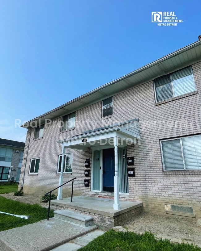 22148 Dante St in Oak Park, MI - Building Photo - Building Photo