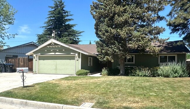 515 Melrose Ct