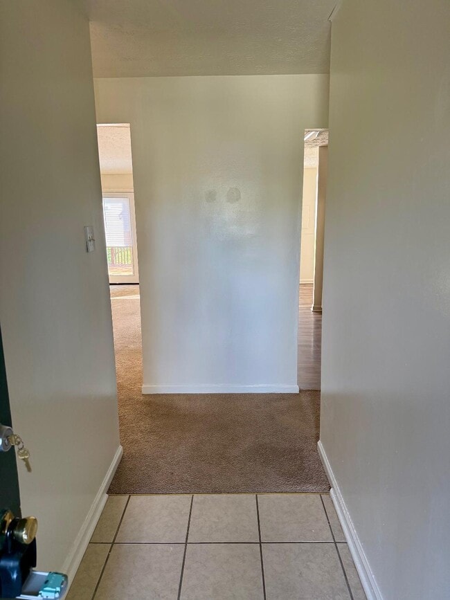 1216 Kalone Way in Lexington, KY - Building Photo - Building Photo