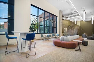 Broadview at Vanderbilt in Nashville, TN - Foto de edificio - Building Photo