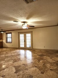 7414 Troulon Dr in Houston, TX - Building Photo - Building Photo