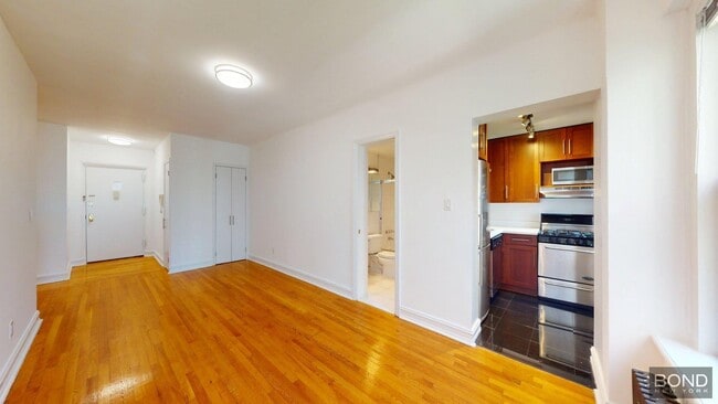 property at 165 E 83rd St