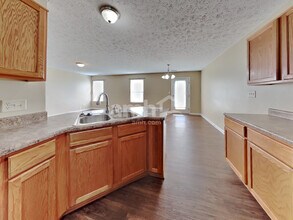 6651 Wilmot Ln in Avon, IN - Building Photo - Building Photo
