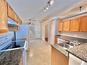 443 Lancers Dr in Winter Springs, FL - Building Photo - Building Photo