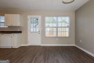 245 Coral Cir in Mcdonough, GA - Building Photo - Building Photo