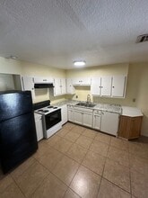 2509 Magnet St, Unit A in North Las Vegas, NV - Building Photo - Building Photo