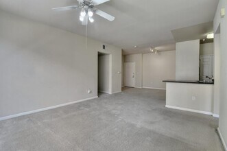 1060 S 3rd St, Unit 261 in San Jose, CA - Foto de edificio - Building Photo