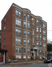 Clinton Avenue Apartments in Holyoke, MA - Building Photo - Building Photo