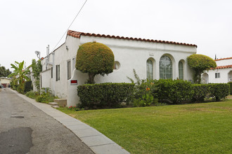 1115 E California Ave in Glendale, CA - Foto de edificio - Building Photo