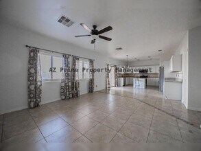 16966 W Saguaro Ln in Surprise, AZ - Building Photo - Building Photo