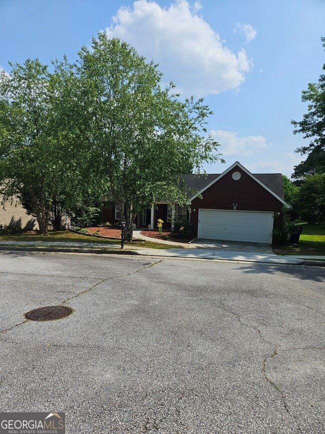 property at 844 Langley View Ct