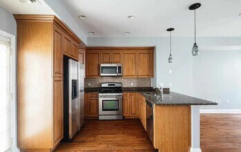 1908 Webster St in Philadelphia, PA - Building Photo - Building Photo