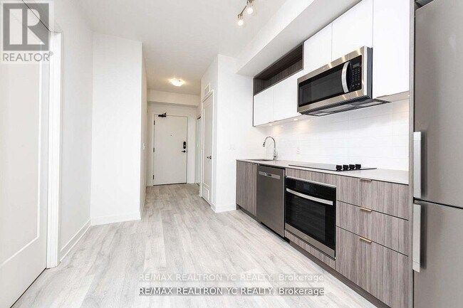 135-1135 Lower Sherbourne St in Toronto, ON - Building Photo - Building Photo