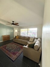 11128 116th St in Largo, FL - Foto de edificio - Building Photo