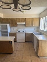 433 Avenida Garza, Unit D in Rio Rico, AZ - Building Photo - Building Photo
