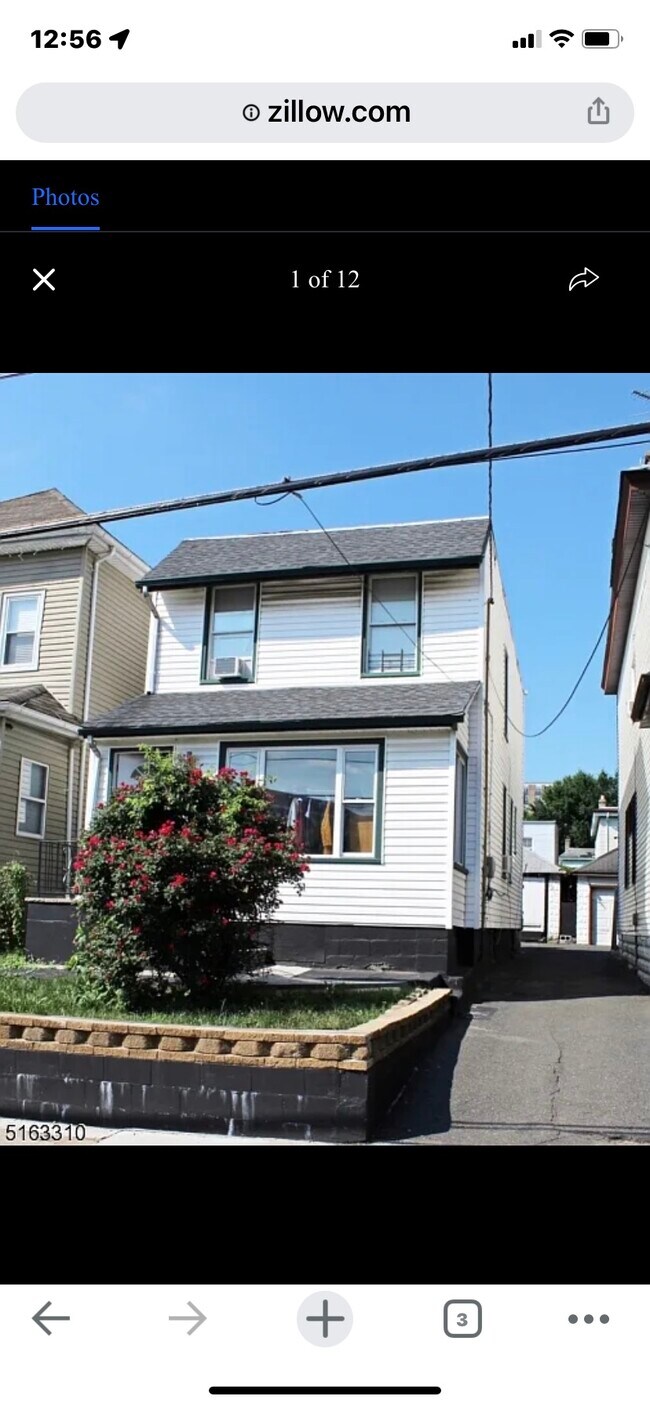 13 Lowell Pl Rentals in Newark, NJ