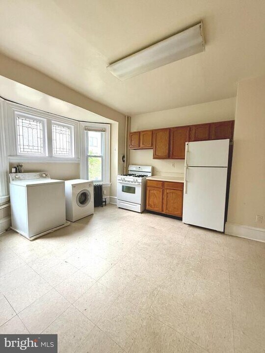 4216 Baltimore Ave in Philadelphia, PA - Building Photo