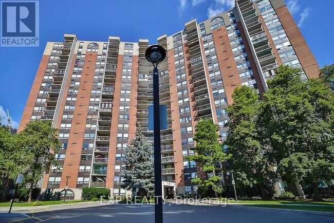 property at 20 Mississauga Vly Blvd