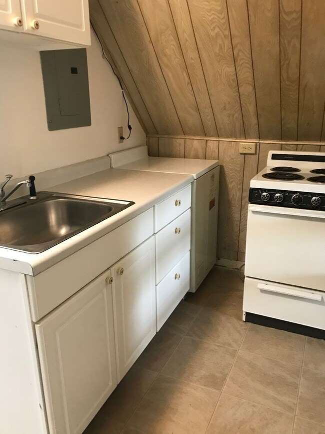 403 2nd St NE in Watertown, SD - Building Photo - Building Photo