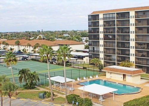 500 Palm Springs Blvd in Indian Harbour Beach, FL - Building Photo - Building Photo