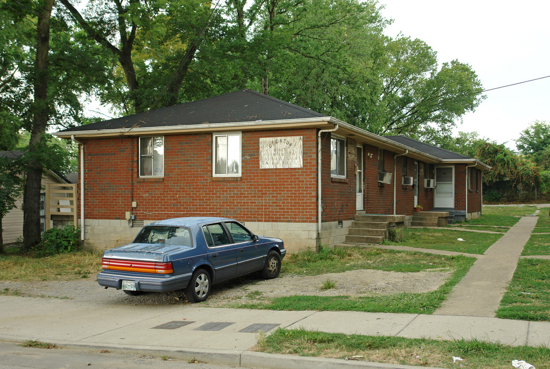 2A Decatur St in Nashville, TN - Building Photo