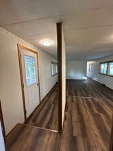 320 Doran Ln in Hamilton, MT - Building Photo - Building Photo