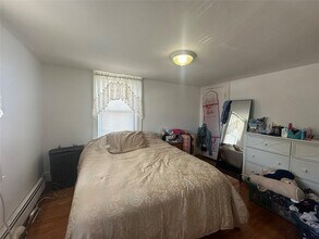 6 Florence Ave in Syosset, NY - Building Photo - Building Photo