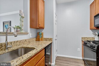 4862 Eisenhower Ave in Alexandria, VA - Building Photo - Building Photo