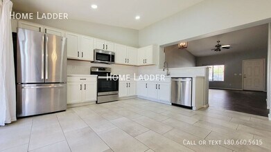10050 E Plata Ave in Mesa, AZ - Building Photo - Building Photo