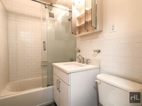 EAST 35 STREET in New York, NY - Building Photo - Building Photo