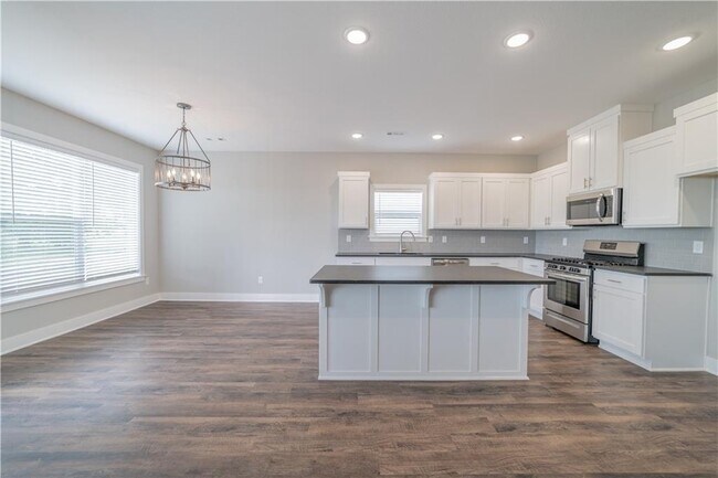 481 N Yona Ln in Farmington, AR - Building Photo - Building Photo