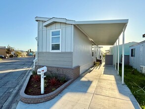 14352 Beach Blvd in Westminster, CA - Building Photo - Building Photo