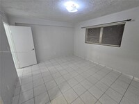 201 NW 47th Ave, Unit 2 in Miami, FL - Building Photo - Building Photo