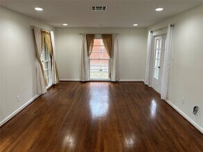3332 Prospect St in Houston, TX - Building Photo - Building Photo