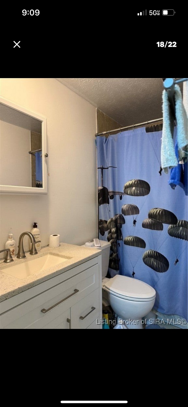 1701 National Ave in Jeffersonville, IN - Foto de edificio - Building Photo