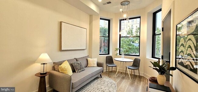 2015 13th St NW in Washington, DC - Building Photo - Building Photo