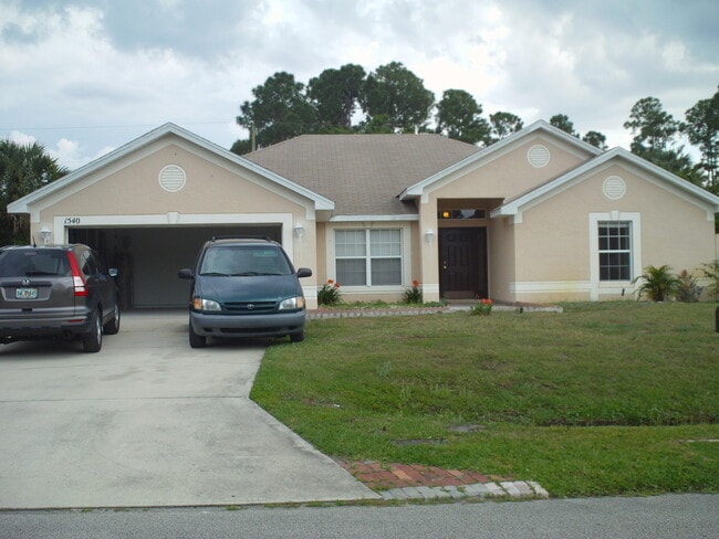 1540 SW Birkey Ave