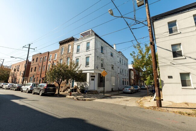 property at 1152 S 12th St