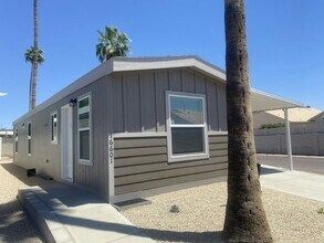 16601 N 1st Dr in Phoenix, AZ - Building Photo - Building Photo
