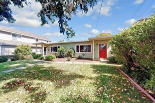 1250 Stafford St in San Luis Obispo, CA - Building Photo