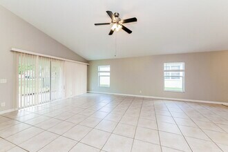 3432 70th Glen E in Palmetto, FL - Building Photo - Building Photo