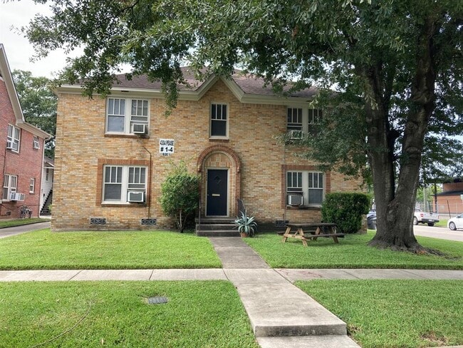 property at 4304 Pease St