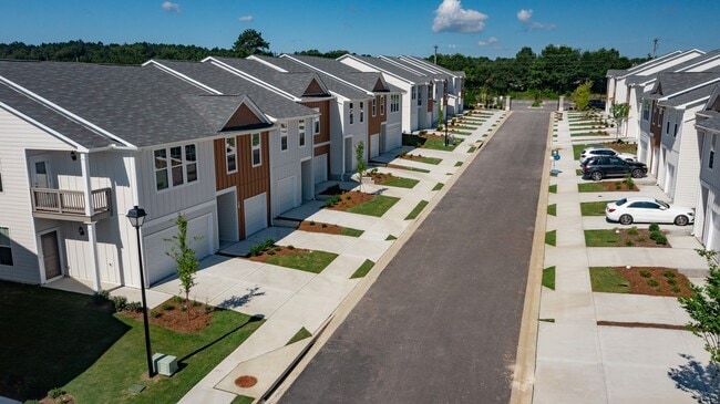 Tessa Barrow Crossing Townhomes in Winder, GA - Foto de edificio - Building Photo