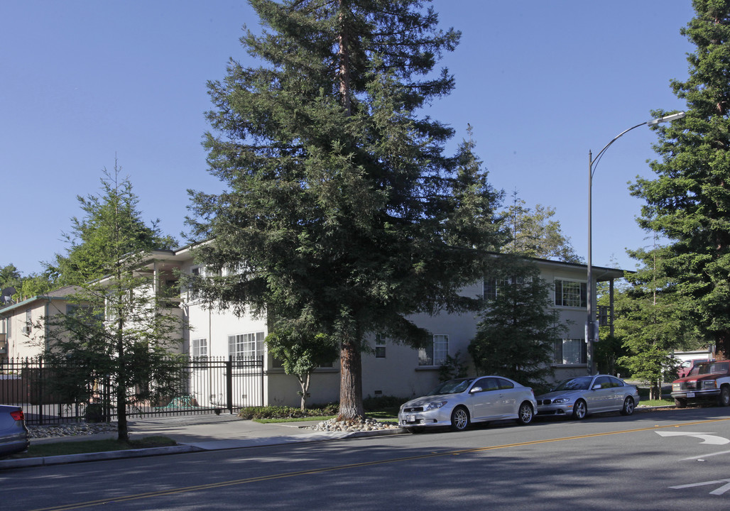 596 N 2nd St in San Jose, CA - Building Photo