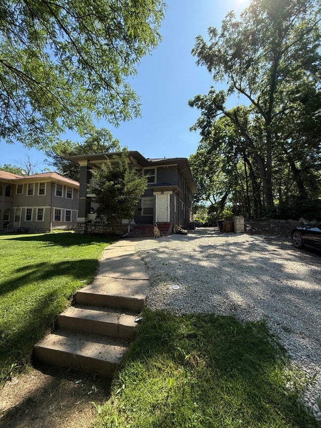 5121 Paseo Blvd, Unit 5121 Unit 2