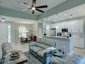 309 Swallowtail Ln in Sebastian, FL - Building Photo