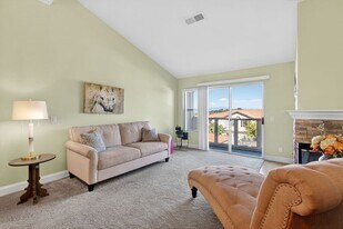 30902 Club House Dr in Laguna Niguel, CA - Building Photo