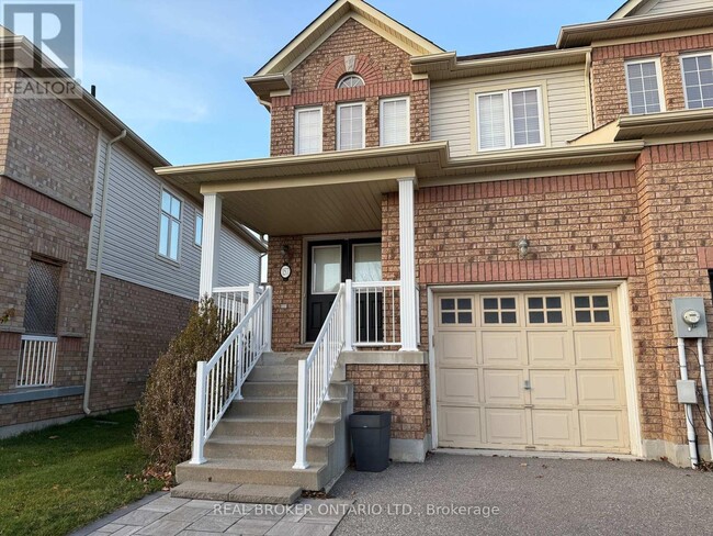 157 Bathgate Crescent in Courtice, ON - Building Photo - Building Photo