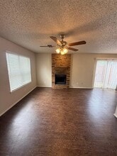 5912 Holiday Ln in North Richland Hills, TX - Building Photo - Building Photo