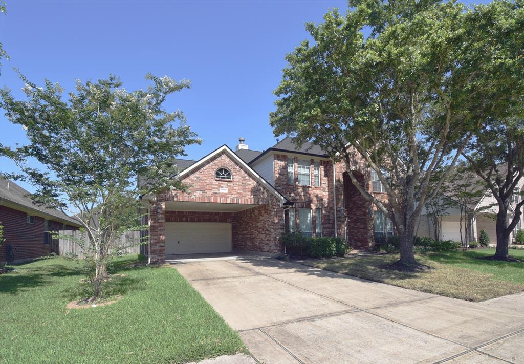 2604 Sunrise Harbor Ln in Pearland, TX - Building Photo